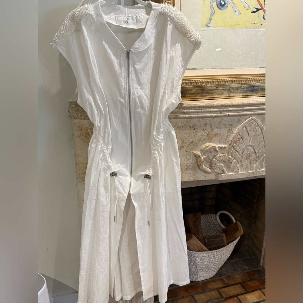 Chic White Zippered Maxi Dress